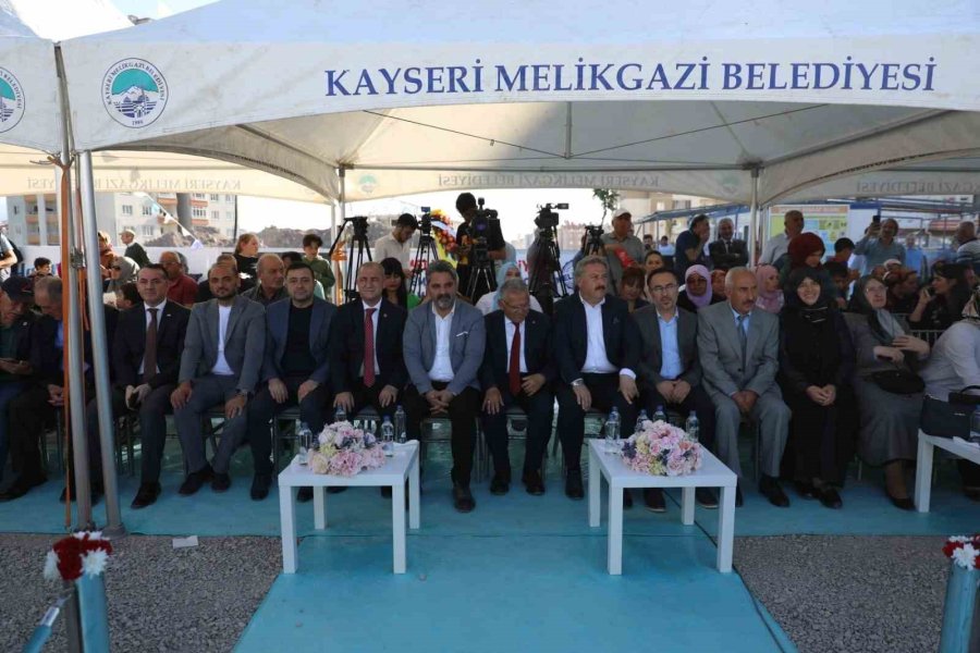 Kemal-hülya Elmacıoğlu Cami’nin Temeli Atıldı