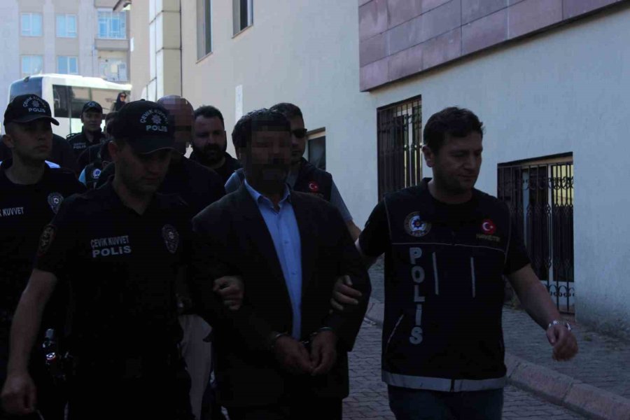 Midelerinde Uyuşturucu Ticareti Yapan Şahıslar Adliyede