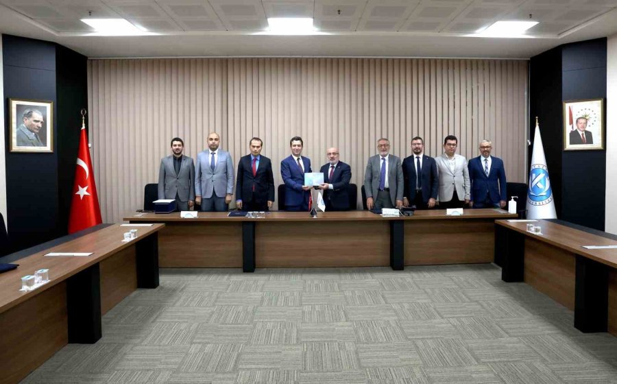 Kayü İle Uluslararası Balkan Üniversitesi Arasında İşbirliği Ve Erasmus Protokolü İmzalandı