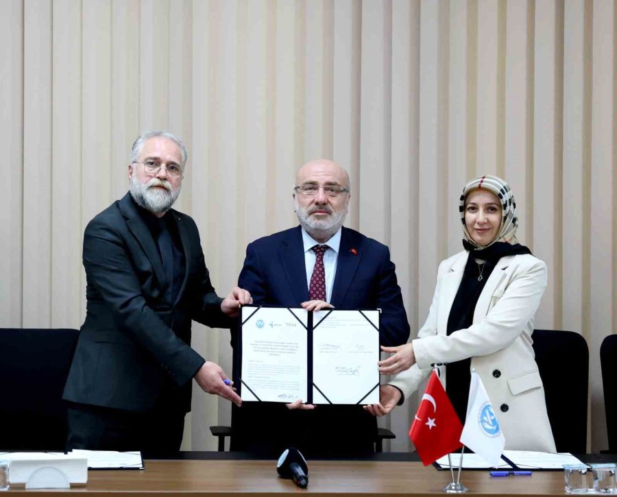 Kayü’de ‘öğrenci Ve Mezun Öğrenci İstihdamını Sağlamaya Yönelik İşbirliği Protokolü’ İmzalandı