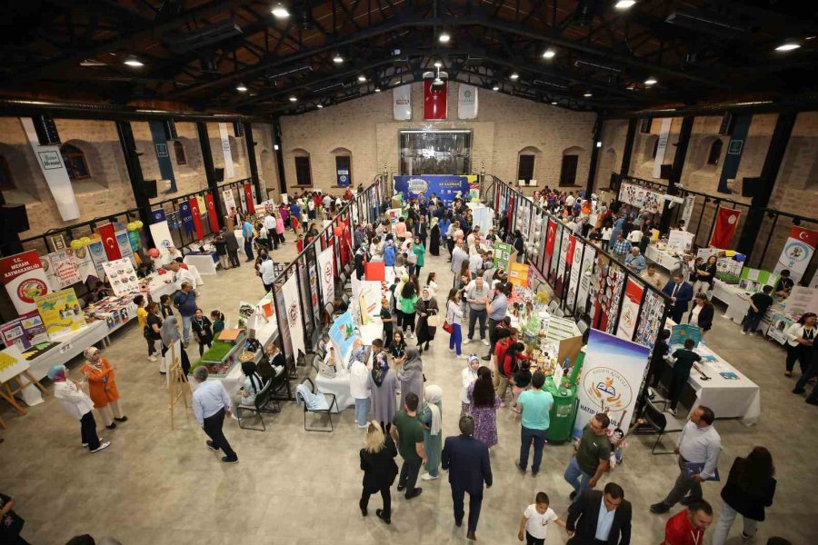Meram’ın Bilim Festivali Bilfest Geleceğin Bilim İnsanlarını Buluşturdu