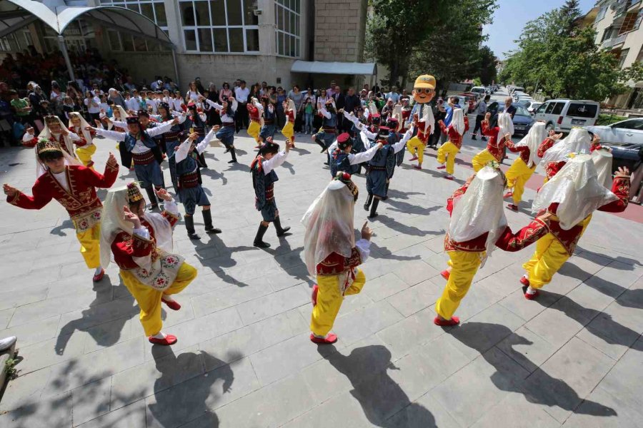 Meram’ın Bilim Festivali Bilfest Geleceğin Bilim İnsanlarını Buluşturdu