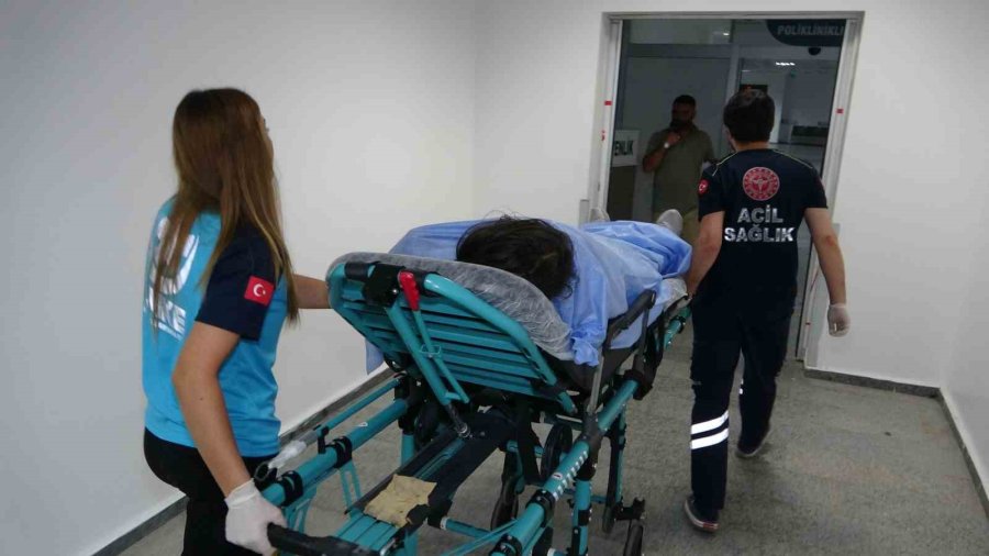 Alıkoyduğu Kadını Darp Eden Alkollü Ve Ehliyetsiz Sürücü Polise Ecel Teri Döktürdü