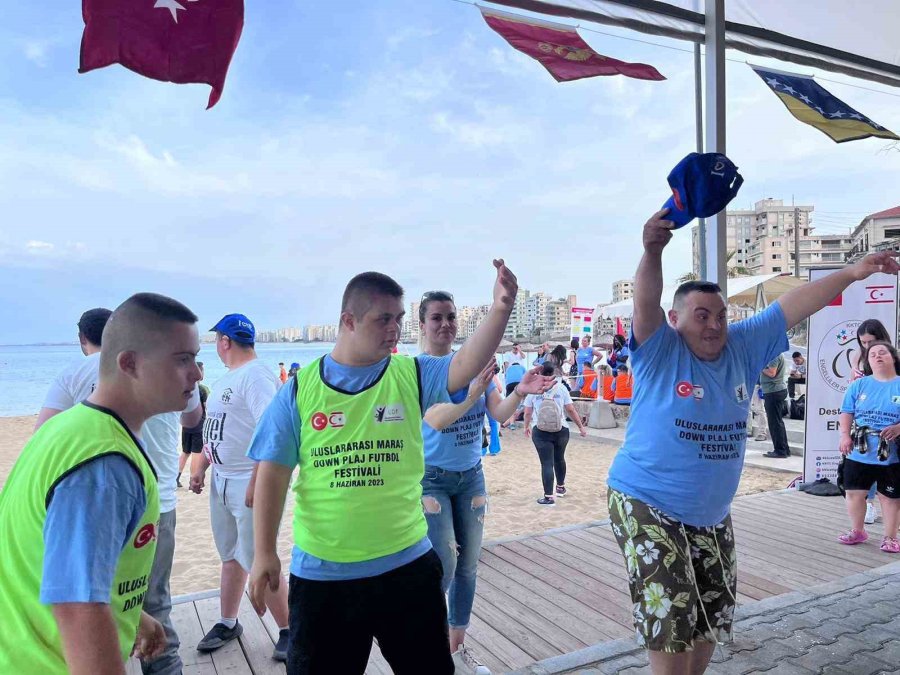 6 Ülkenin Katıldığı Down Plaj Futbol Festivali Kıbrıs’ta Yapıldı