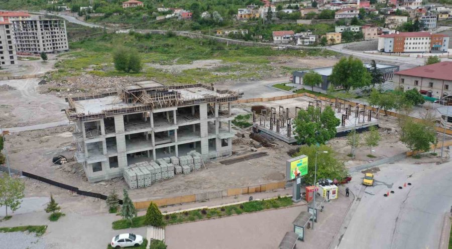 Başkan Özdoğan: "hacılar’da Hizmet Dolu Bir Yaz Başlıyor"