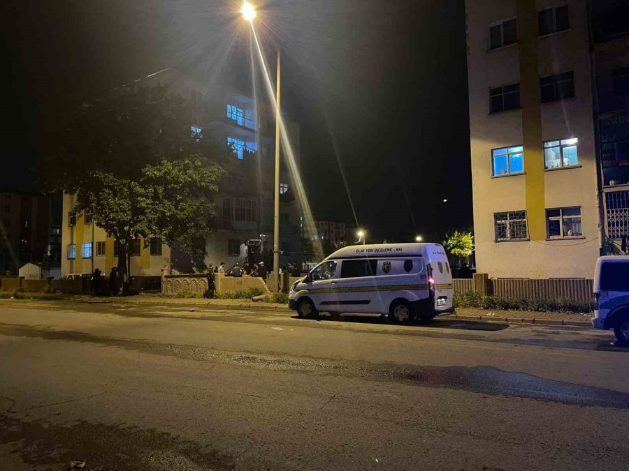 Silahla Vurulan Şahıs Ağır Yaralandı