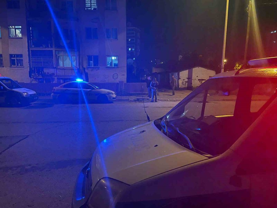 Silahla Vurulan Şahıs Ağır Yaralandı