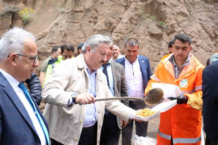 645. Evliyalar Günü Ve Pilav Etkinliği Coşkuyla Kutlandı