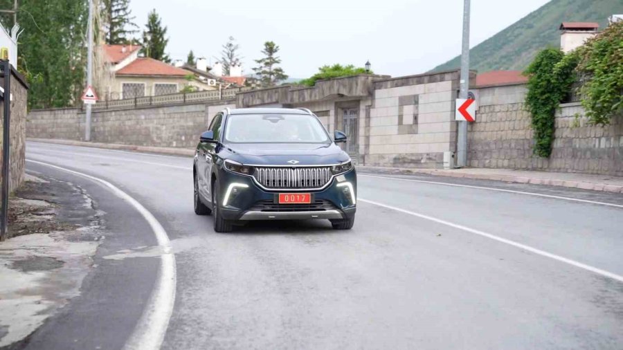 Bakan Özhaseki, Togg Kullandı