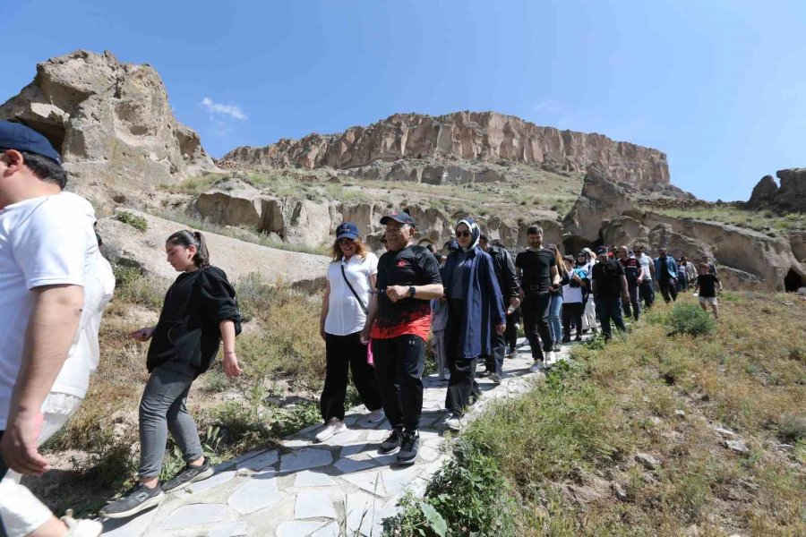 Vali Çiçek Ve Başkan Büyükkılıç’tan Soğanlı’da İnceleme