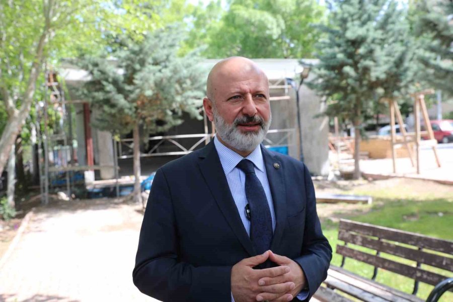 Başkan Çolakbayrakdar: "kocasinan’ın Sosyal Hayatına Canlılık Katıyoruz"