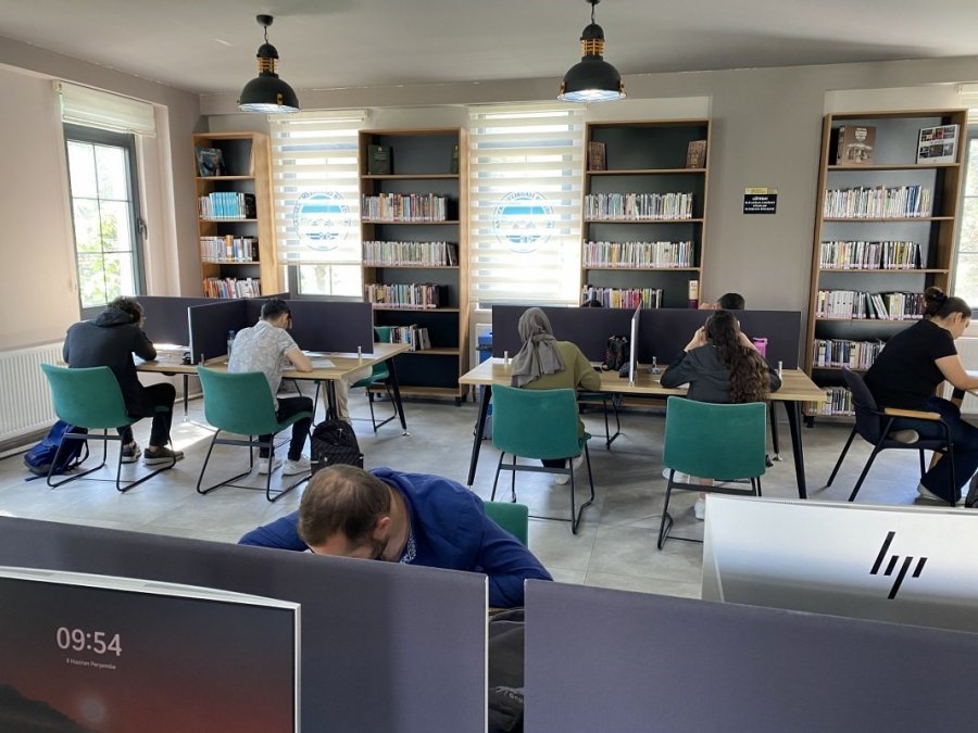 Akıl Küpü Kütüphanelerinde Tyt Ve Ayt Denemesi Yapıldı