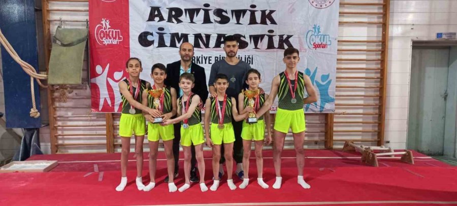 Kayserili Cimnastiklerden Büyük Başarı