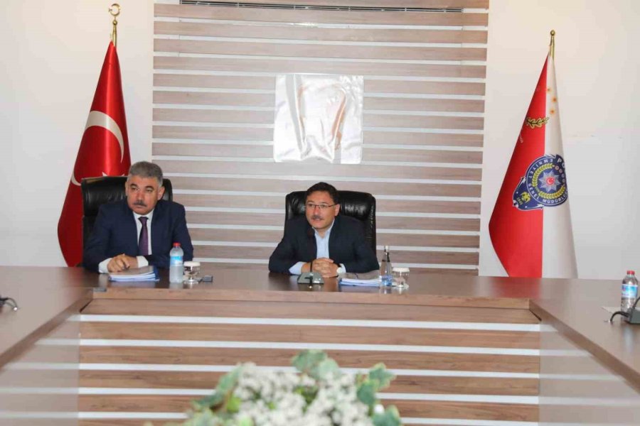 Vali Çiçek’ten İl Emniyet Müdürlüğü’ne Ziyaret