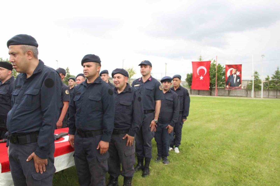 Karaman’da Bir Günlük Askerlik Yapan Engelliler Törenle Yemin Etti