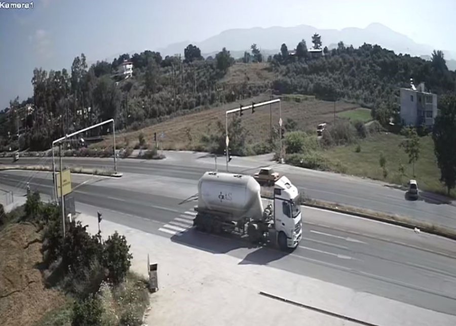 Konya’da Başlayan Karı-koca Kavgası Antalya’da Trafik Kazası İle Son Buldu