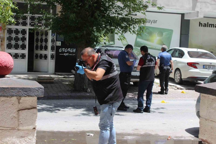 Kayseri’de Silahlı Saldırı: Mali Müşavir Yaralandı