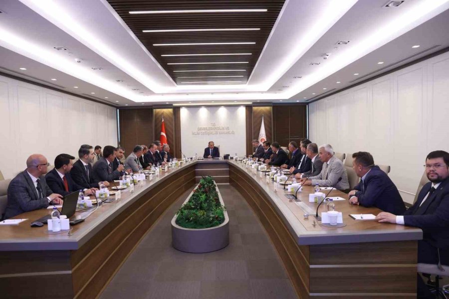 Ankara’da ’kayseri’ Zirvesi