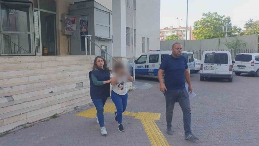 24 Yıl Kesinleşmiş Cezası Bulunan Kadın Yakalandı