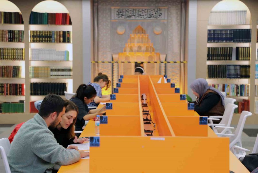 Talas’ın Kütüphanelerinde Yks’ye Hazırlandılar