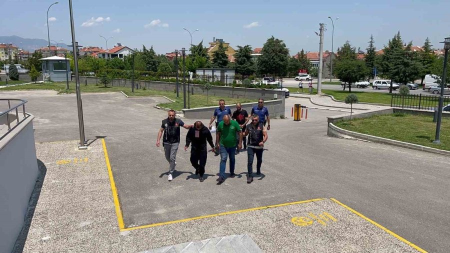 Karaman’da Uyuşturucudan 3 Kişi Tutuklandı