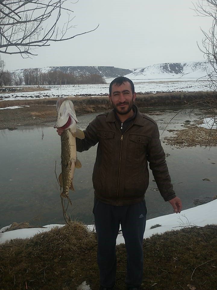 Çocuğunu Kurtarmak İsterken Hayatını Kaybeden Baba Toprağa Verildi