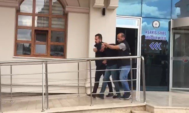 Alacak Verecek Kavgasında 1 Kişiyi Öldüren Şüpheliler Tutuklandı