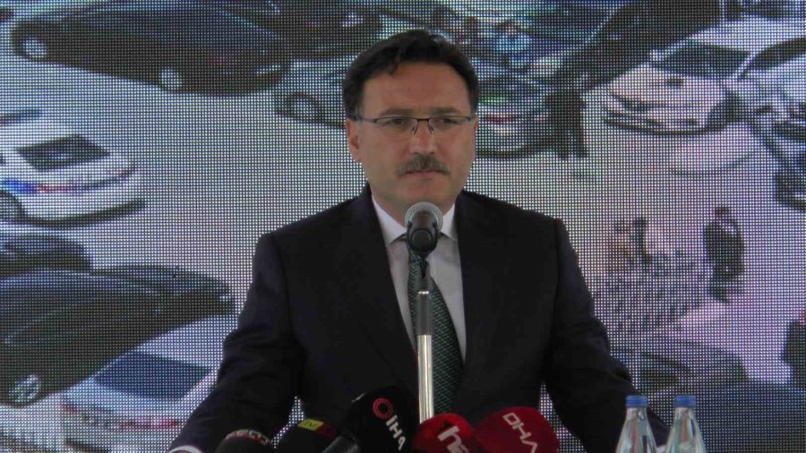 Bakan Özhaseki: “deprem Bölgesindeki Kent Merkezlerinde ‘yerinde Dönüşüm’ Yapacağız”
