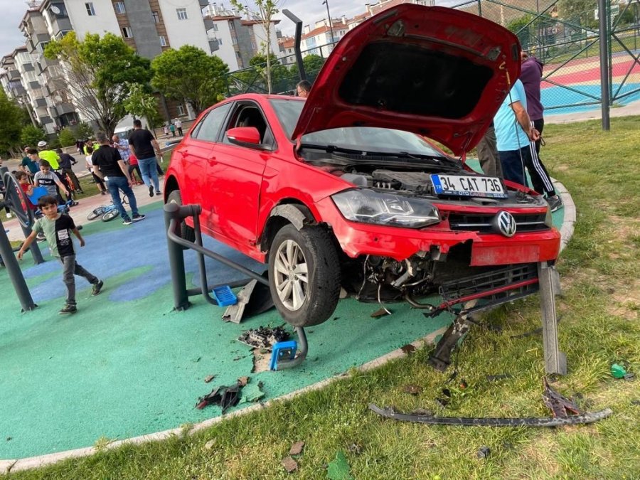 Fren Yerine Gaza Basınca Millet Bahçesine Girdi