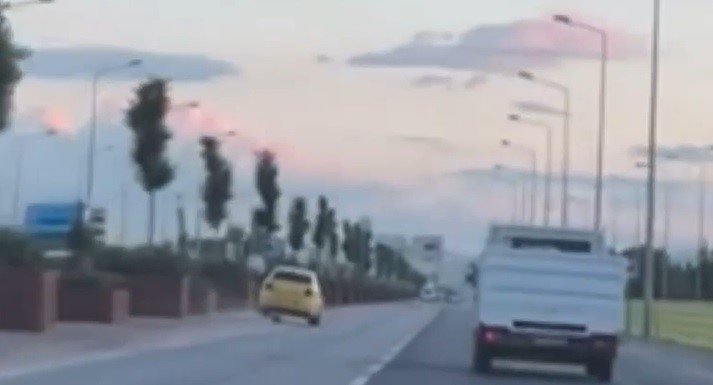 Konya’da Ticari Taksi Takla Attı, Ölümlü Kaza Anbean Kameraya Yansıdı