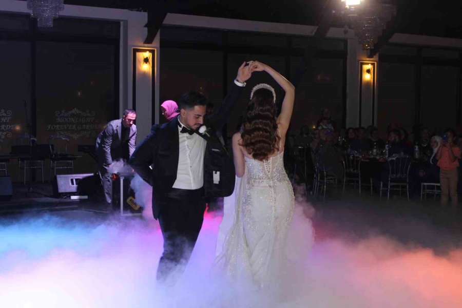 Yazıcı Ailesinin Mutlu Günü