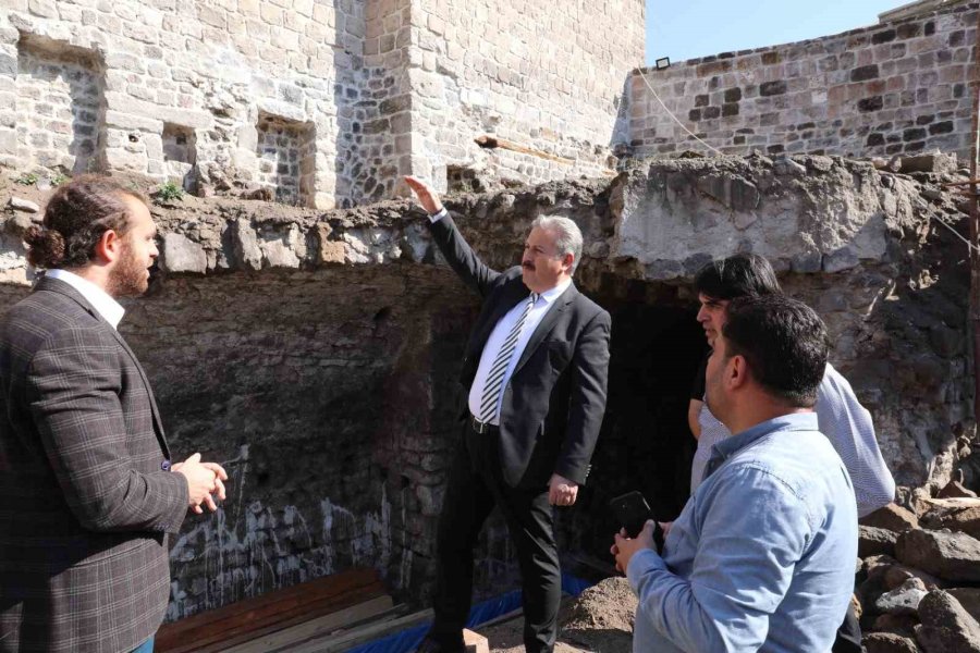 5 Asırlık Tarihi Gön Han Yakında Yeniden Hayat Bulacak