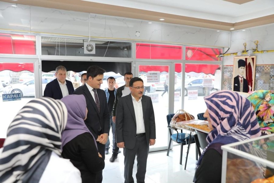 Vali Çiçek Develi’yi Ziyaret Etti