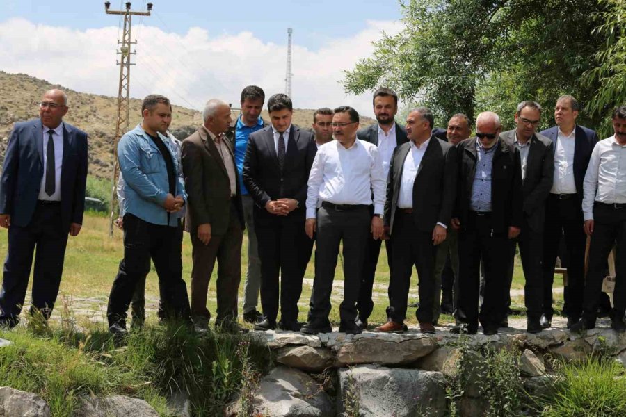 Vali Çiçek Develi’yi Ziyaret Etti