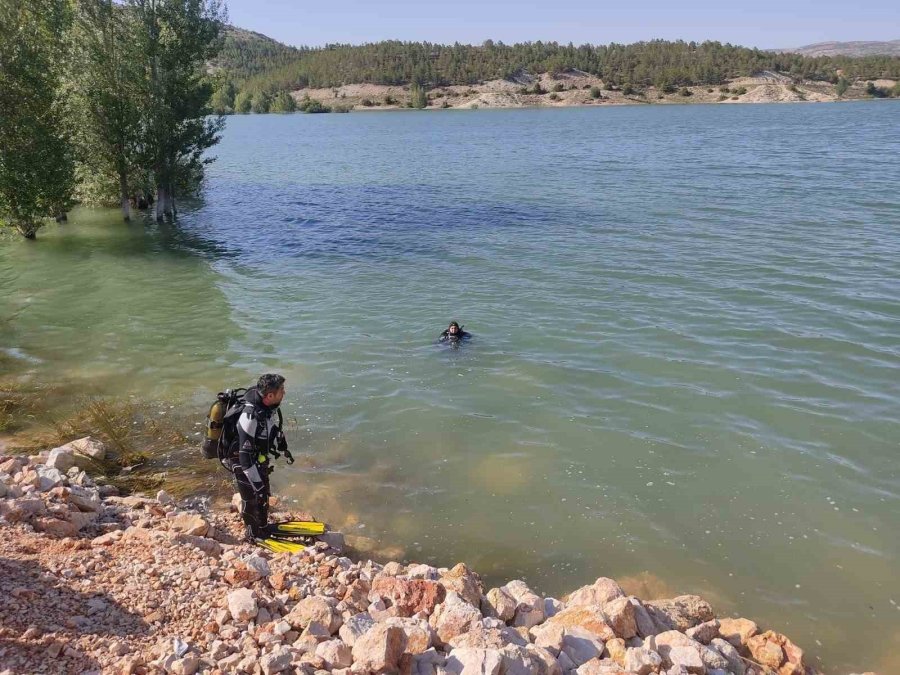 Baraj Gölünde Kaybolan Öğretmenin Cansız Bedenine Ulaşıldı