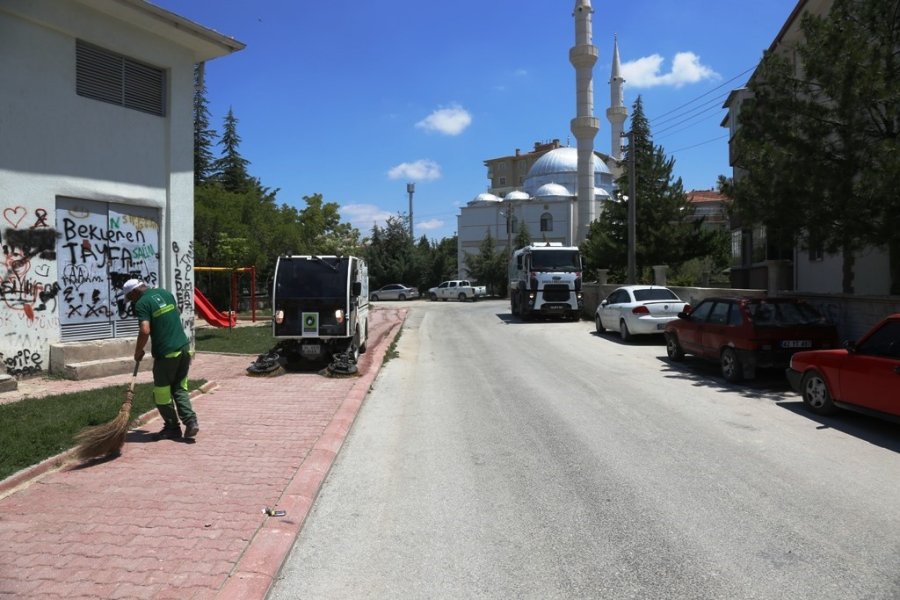 Ereğli Belediyesi Temizlik Çalışmalarını Sürdürüyor