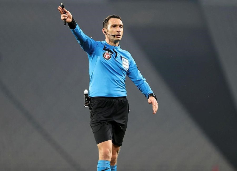 Abdulkadir Bitigen 20 Maç Yönetti