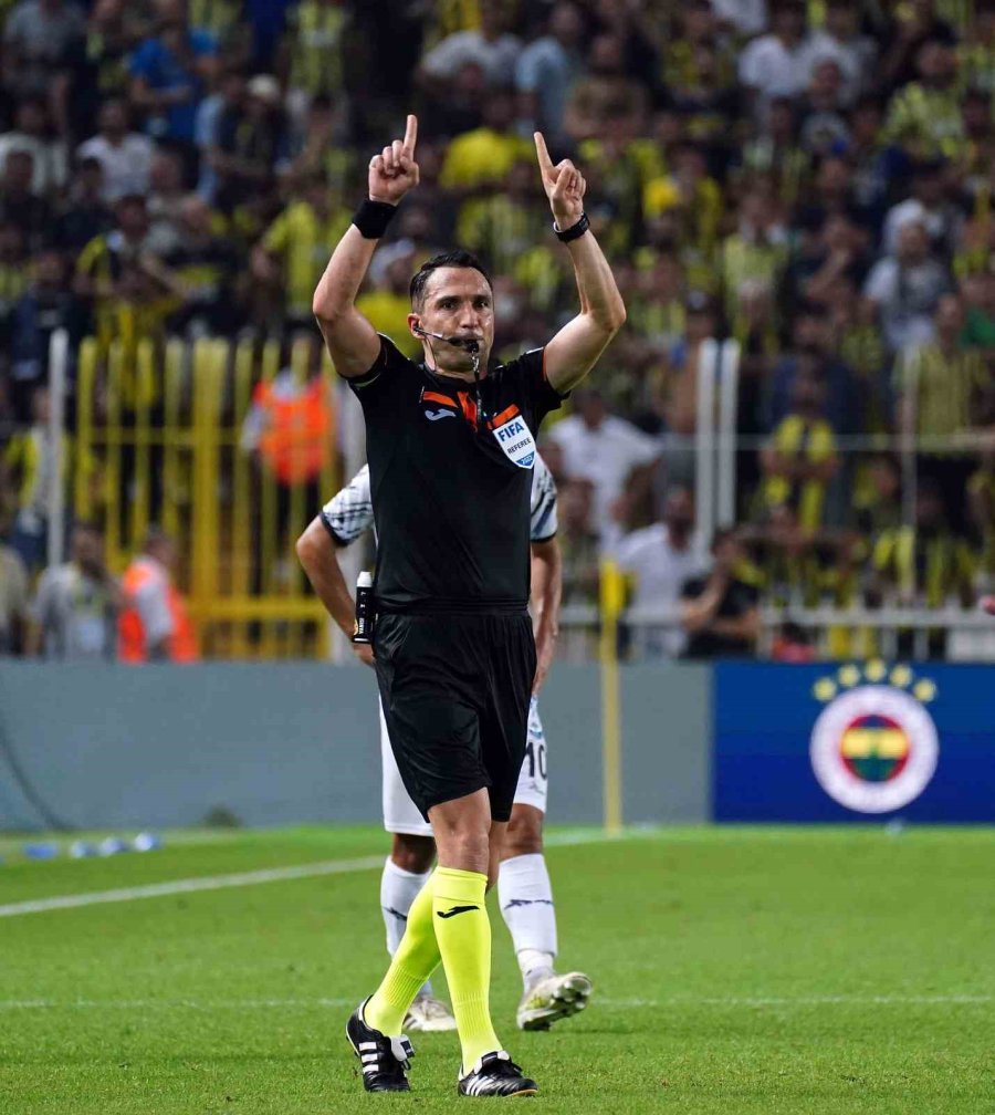 Abdulkadir Bitigen 20 Maç Yönetti