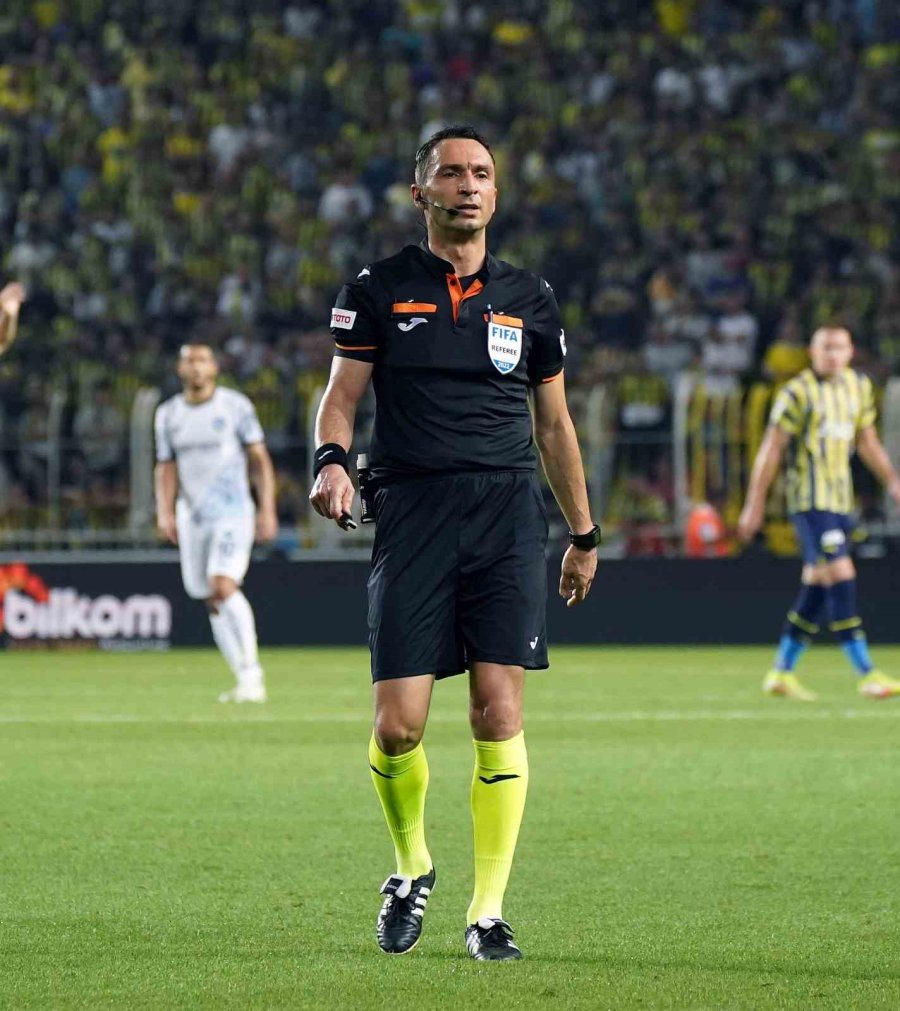 Abdulkadir Bitigen 20 Maç Yönetti