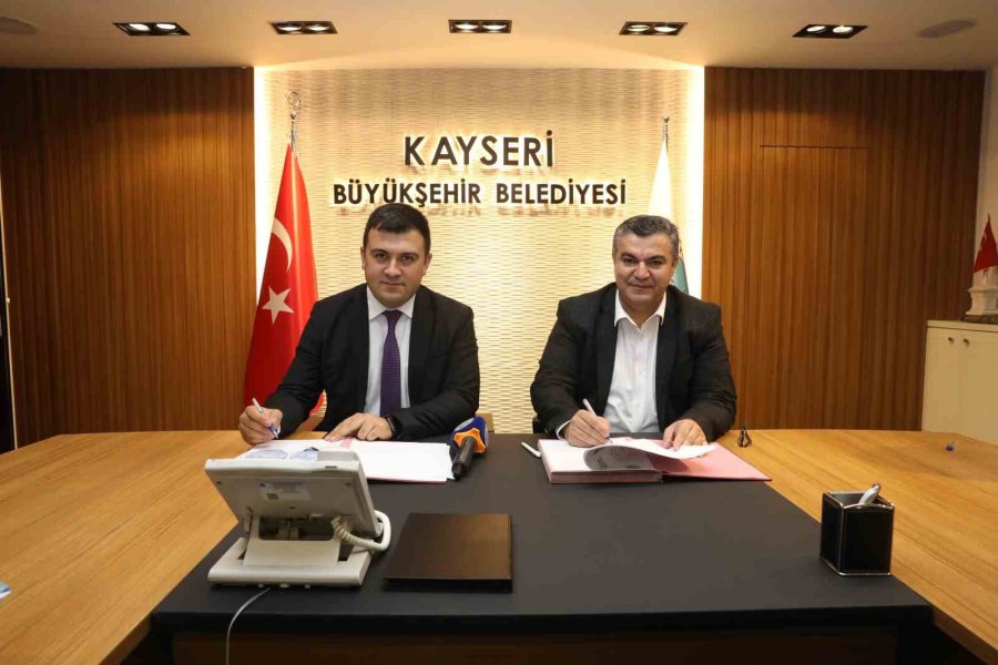 Büyükşehir Kaymek İle Hacılar Adem Arasında ’el Sanatları Kursları’ İş Birliği Protokolü