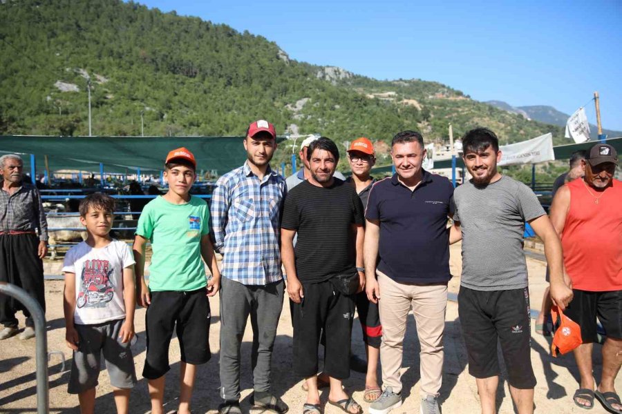 Alanya Belediyesi Kurban Satış Tesisi Kurban Bayramı’na Hazır