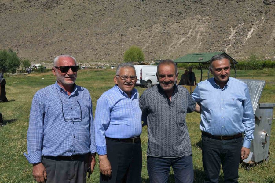 Başkan Büyükkılıç, Soysallı’da Vatandaşlarla Buluştu