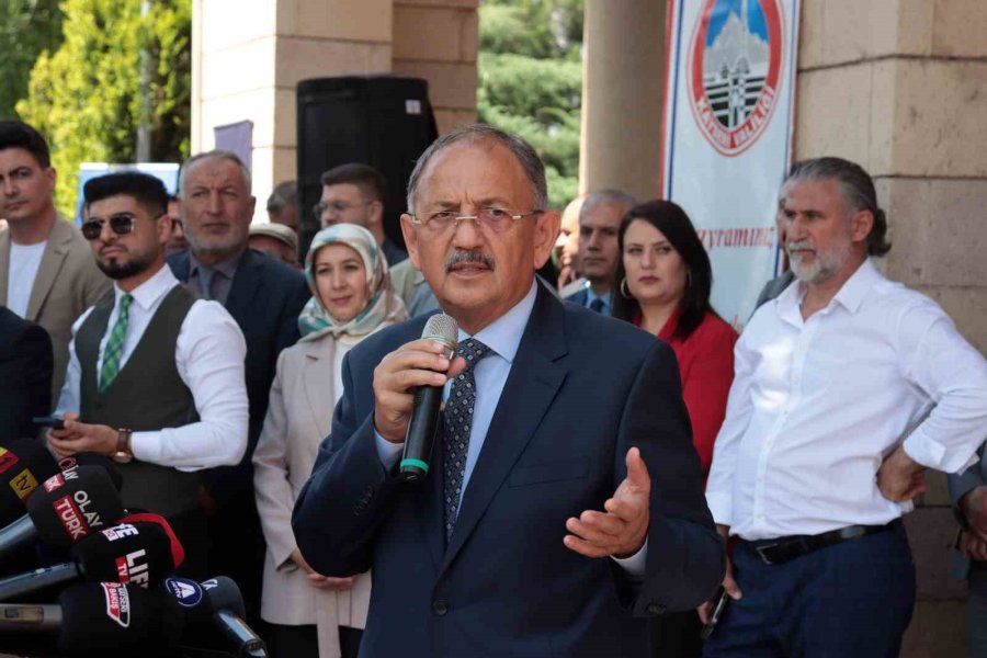 (düzeltme) Bakan Özhaseki: "sene Sonuna Kadar 311 Bin Kalıcı Konutun İhalesi Tamamlanacak"