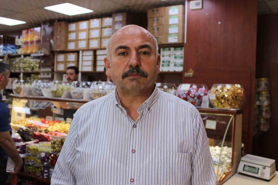 Kurban Bayramı’nda Çikolata Fiyatı 200 Tl’den Başlıyor