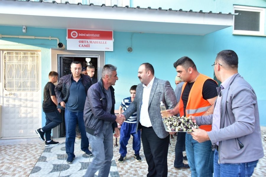 İnönü Belediyesinin Geleneksel Bayramlaşma Geleneği Devam Ediyor