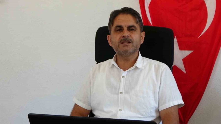 Karşılıklı İki Daireyi Aynı Anda Kiraladı, Birinde Oturdu Diğerinde Laboratuvar Kurup Uyuşturucu Yetiştirdi