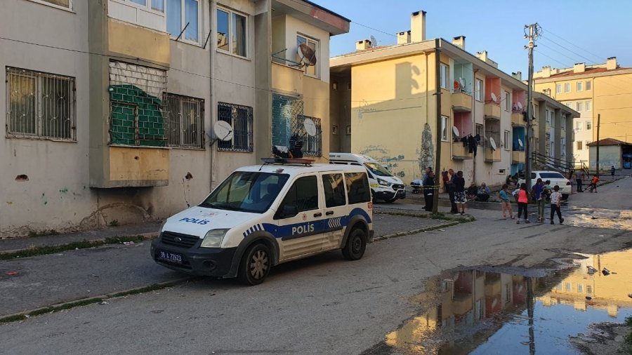 2’nci Kattan Düşen Adam Ağır Yaralandı