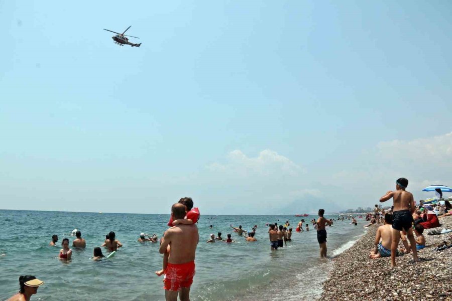 Antalya’da 300 Bin Kişilik Bayram Hareketi Sahillere Yansıdı, Yoğunluk İkiye Katlandı