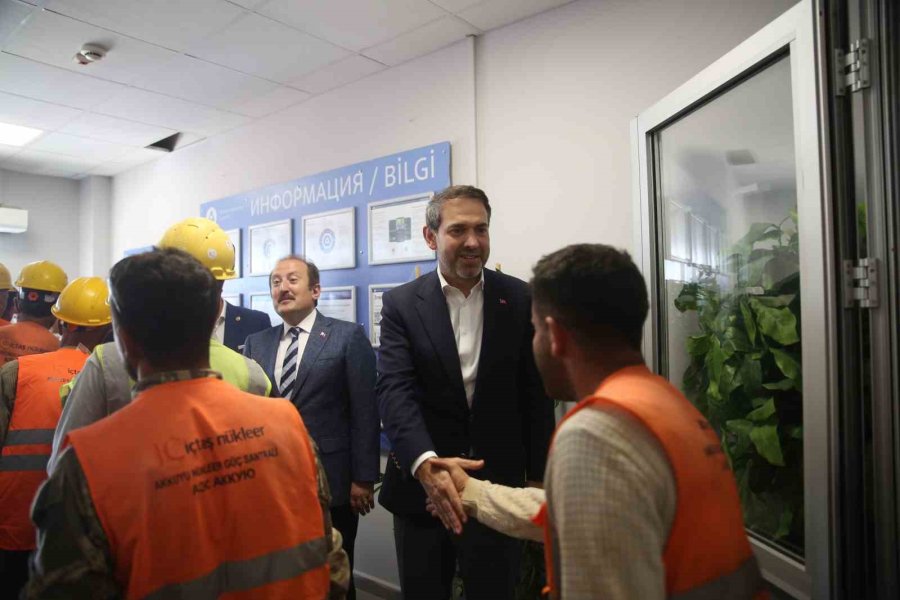 Bakan Bayraktar: "2’nci Ve 3’üncü Nükleer Santral Projelerimizi Hızlı Bir Şekilde Devreye Almak İstiyoruz"