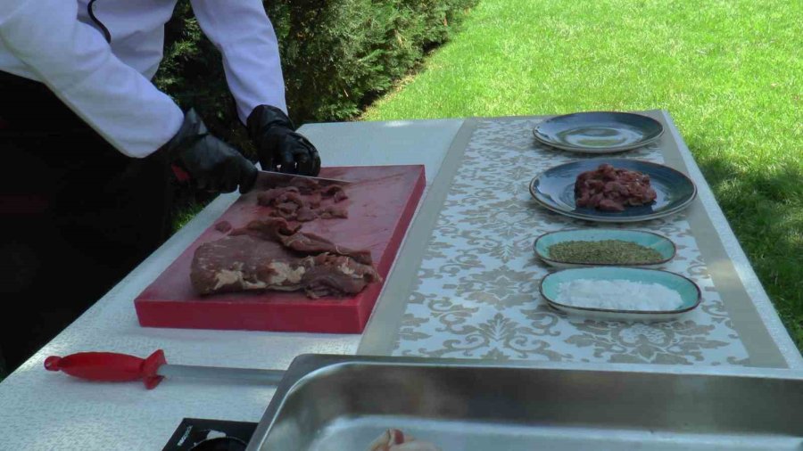 Lezzetli Kavurma İçin Baharata Dikkat